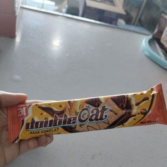 

double oat coklat (paket isi 10pcs)