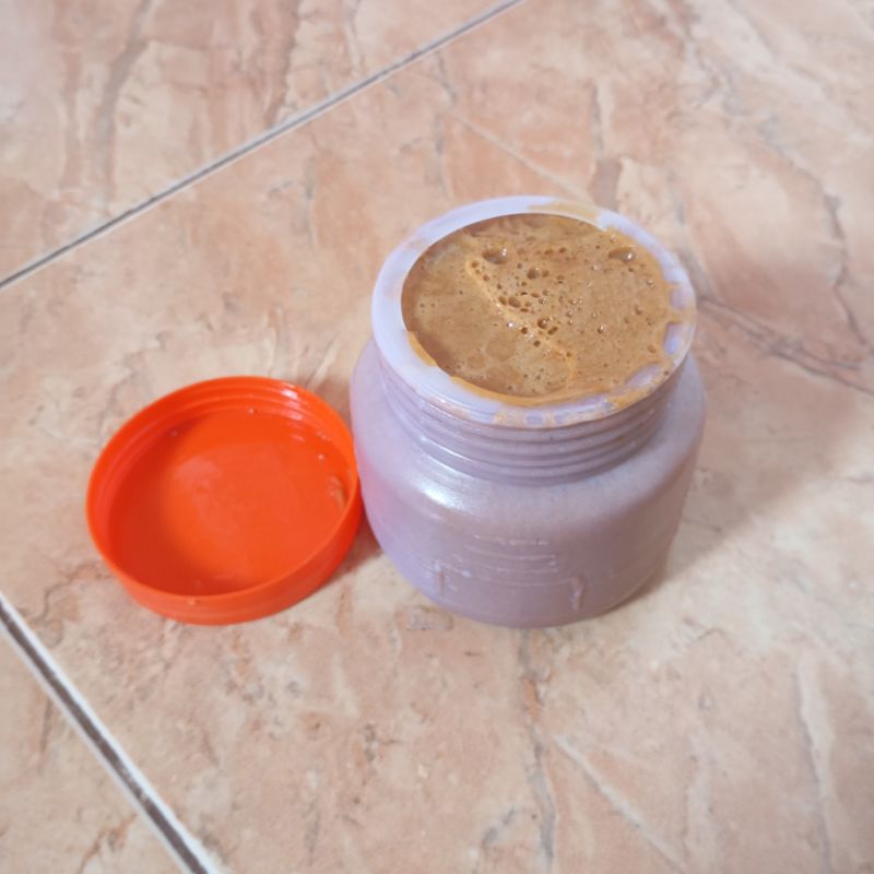 

PETIS MADURA SUMENEP 290GR ASLI DARI SARI IKAN TONGKOL KHAS SUMENEP - OLEH OLEH MADURA - BUMBU RUJAK