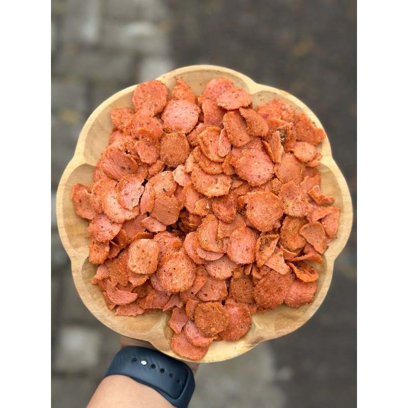 

Sosis goreng pedas berat kemasan 500 gram.