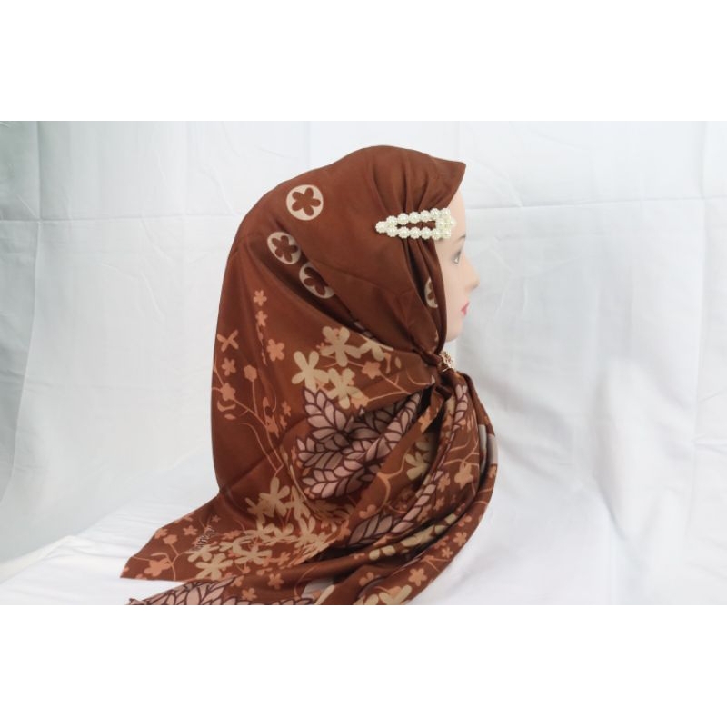 HIJAB VOAL MOTIF SEGI EMPAT | KERUDUNG MOTIP SEGI EMPAT