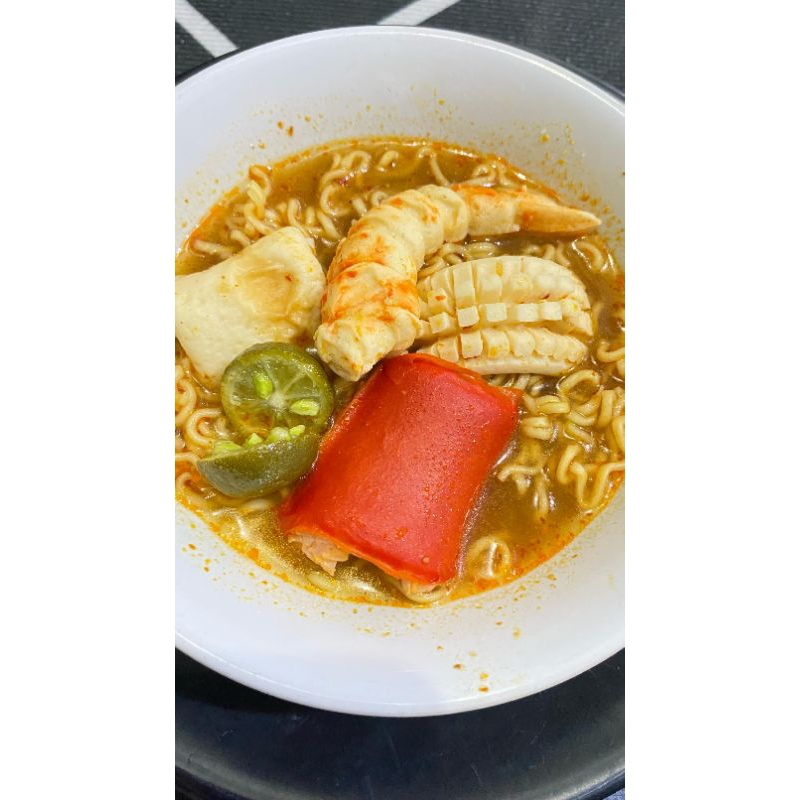 

Mie Suki Instan khas Indonesia Mantap Gurih