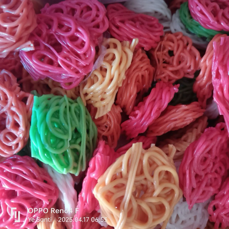 

Kerupuk Mawar 250gr (Merk 606)