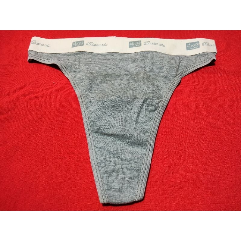 celana dalam wanita Triumph