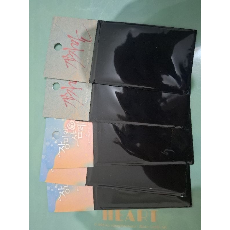 merch webtoon besar