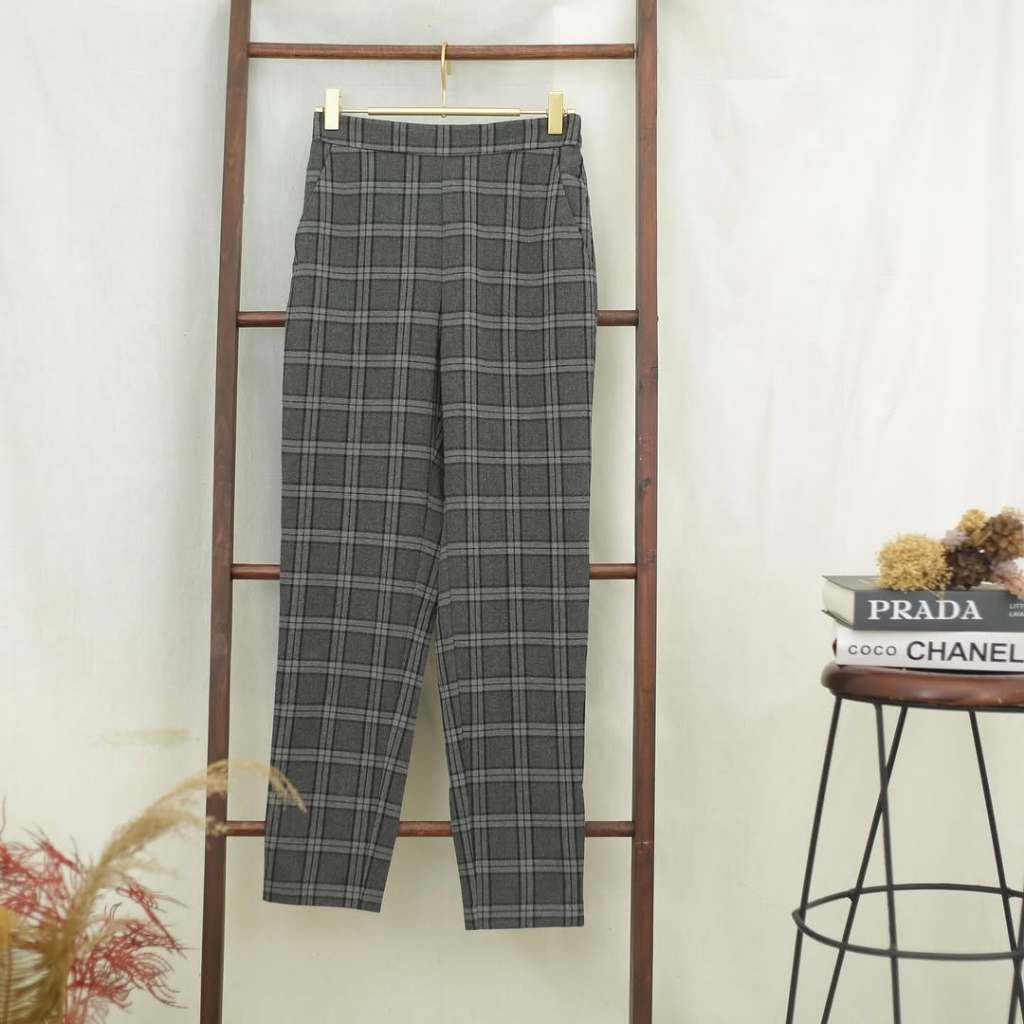 RB RE003 GU By UNQ Women Highwaist Ankle Plaid Pants U106
