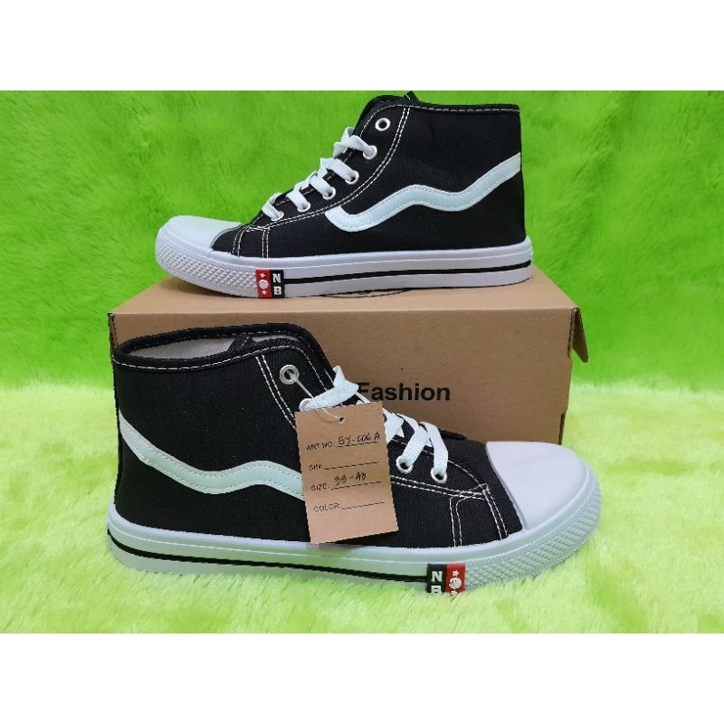 Sepatu Sekolah NB CROSS - Sepatu Sekolah Hitam Putih Unisex terlaris - Sepatu Sneakers Pria & Wanita