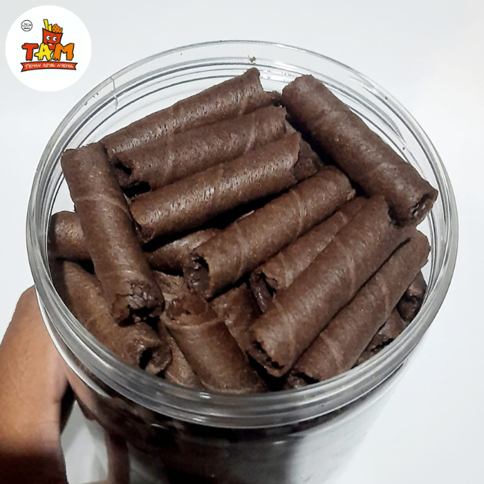 

Wafer Astor rasa Cokelat 250 Gram (Toples 1 Liter) - Tam Snack