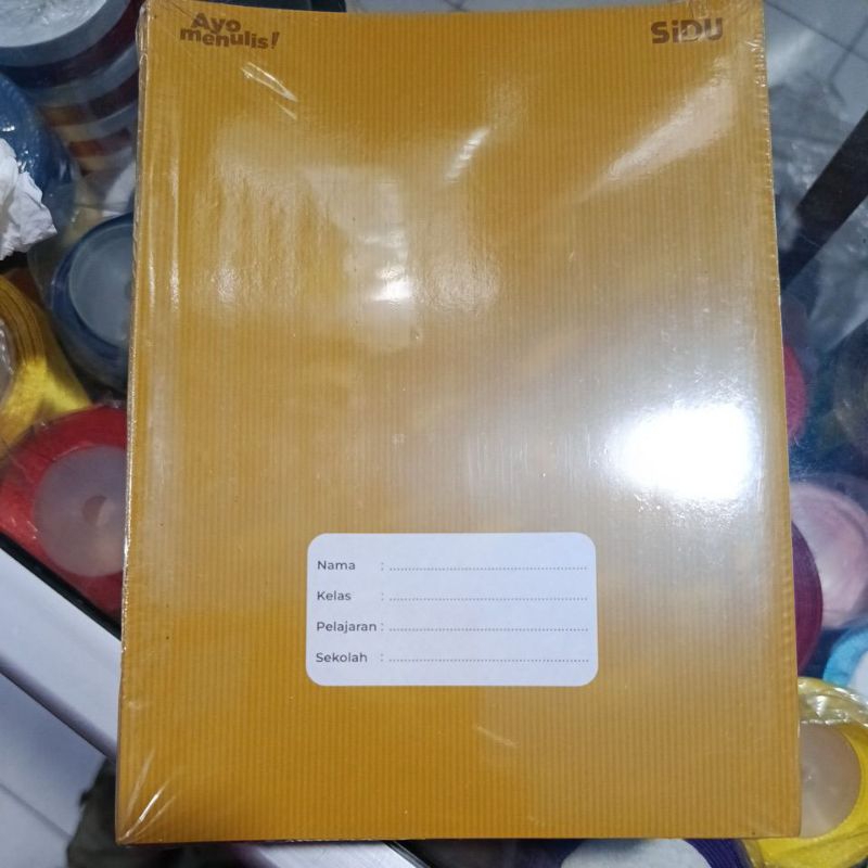 

SIDU BUKU TULIS SAMPUL COKELAT 10 BUKU 40 LEMBAR