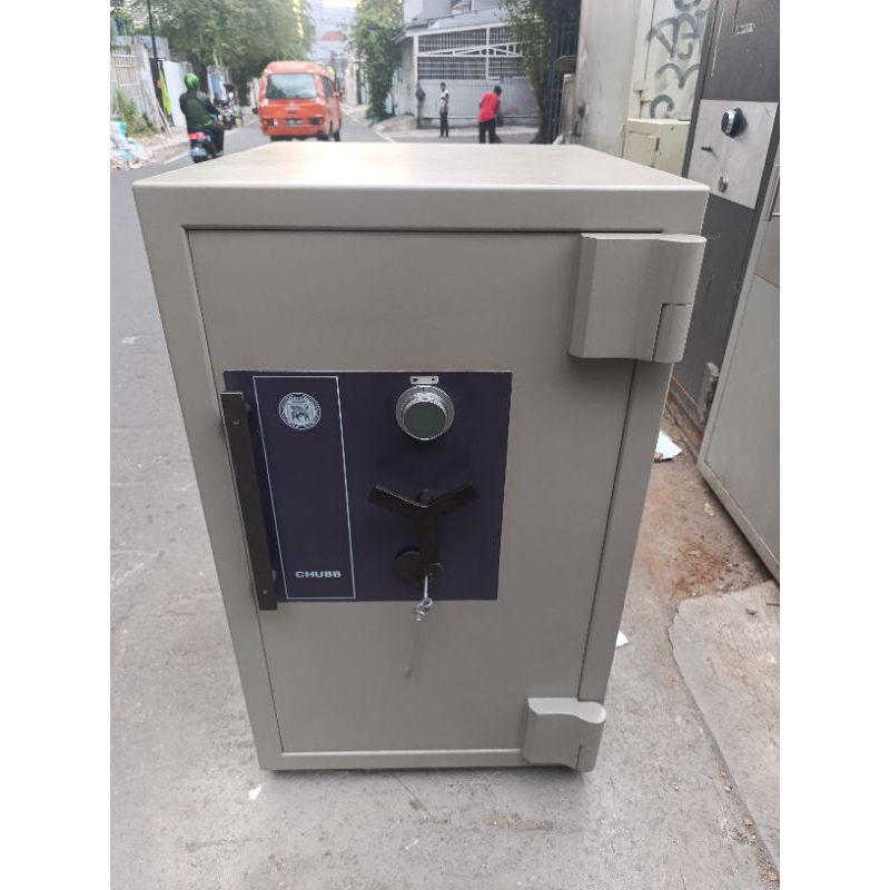 Brankas CHUBB Guardian Mark III size 1