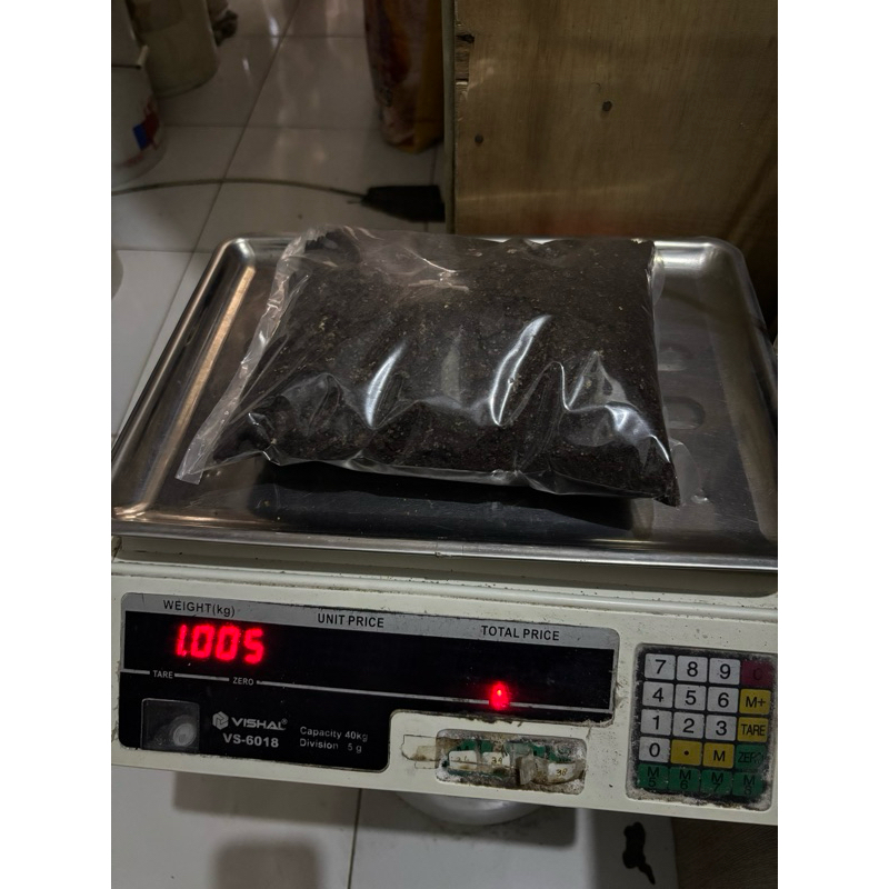 

LAKU BUBUK BISKUIT KASAR 1 Kg - Topping Makanan/Minuman 1 Kg