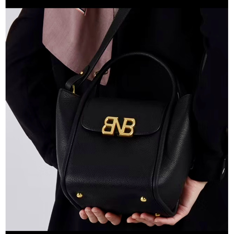 pl tas bnb camden (harga split)