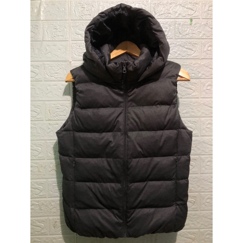 UNIQLO streach down vest Hoodie Charcoal