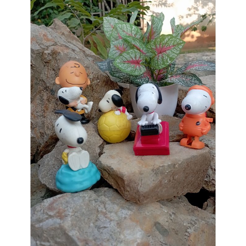MAINAN MCD FIGUR SNOOPY MCD MAINAN FIGUR EX BEKAS MCD 5 PCS