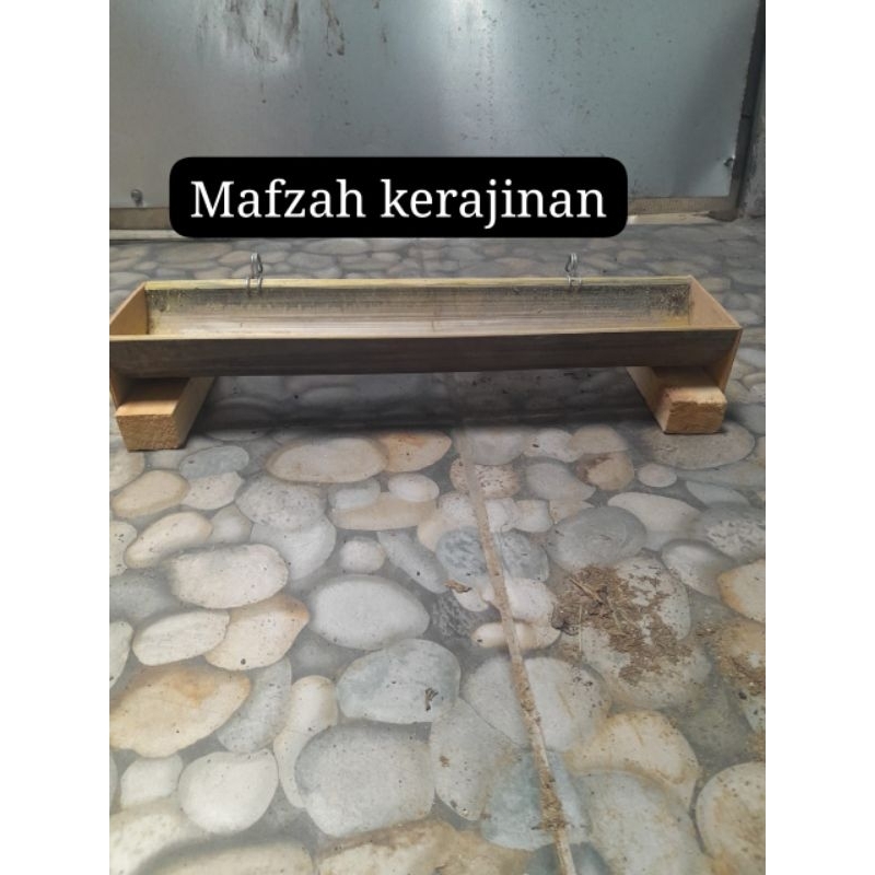 tempat pakan ayam bambu petung asli 30cm duduk