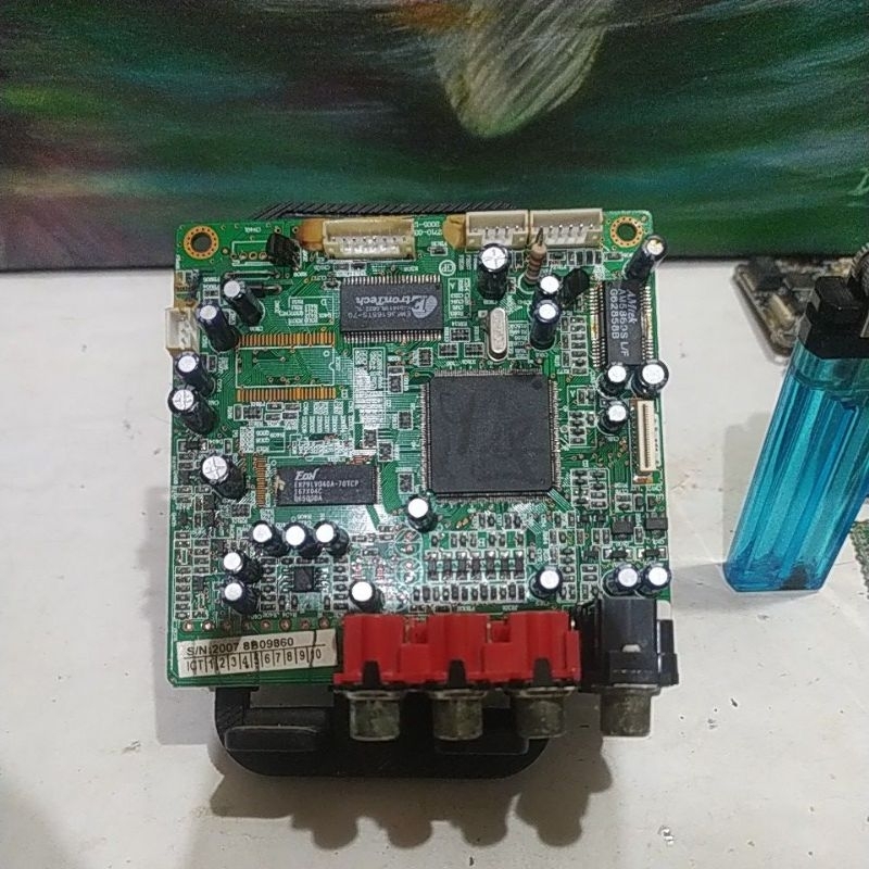 PCB mpeg 4 IC matot