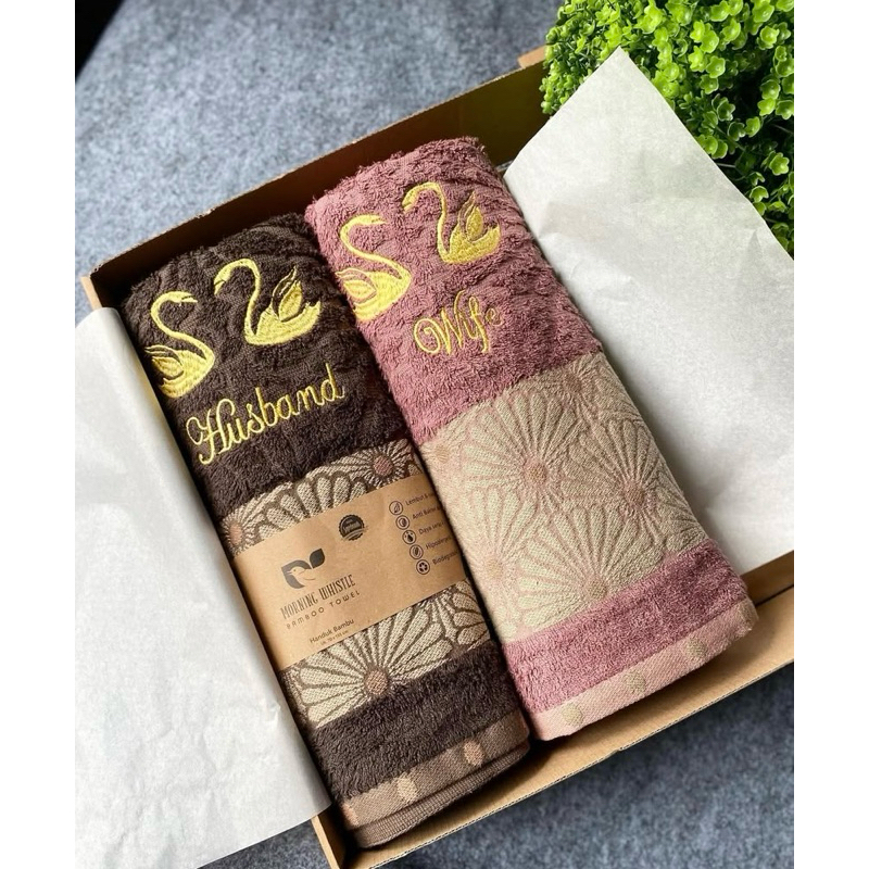 Handuk couple bordir / Kado wedding / handuk seserahan