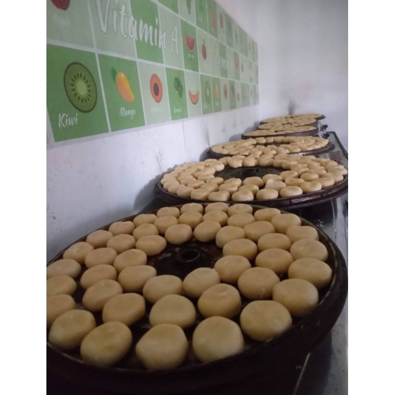 

Bakpia Kering Khas Jogjakarta Produksi Sendiri Murahhh