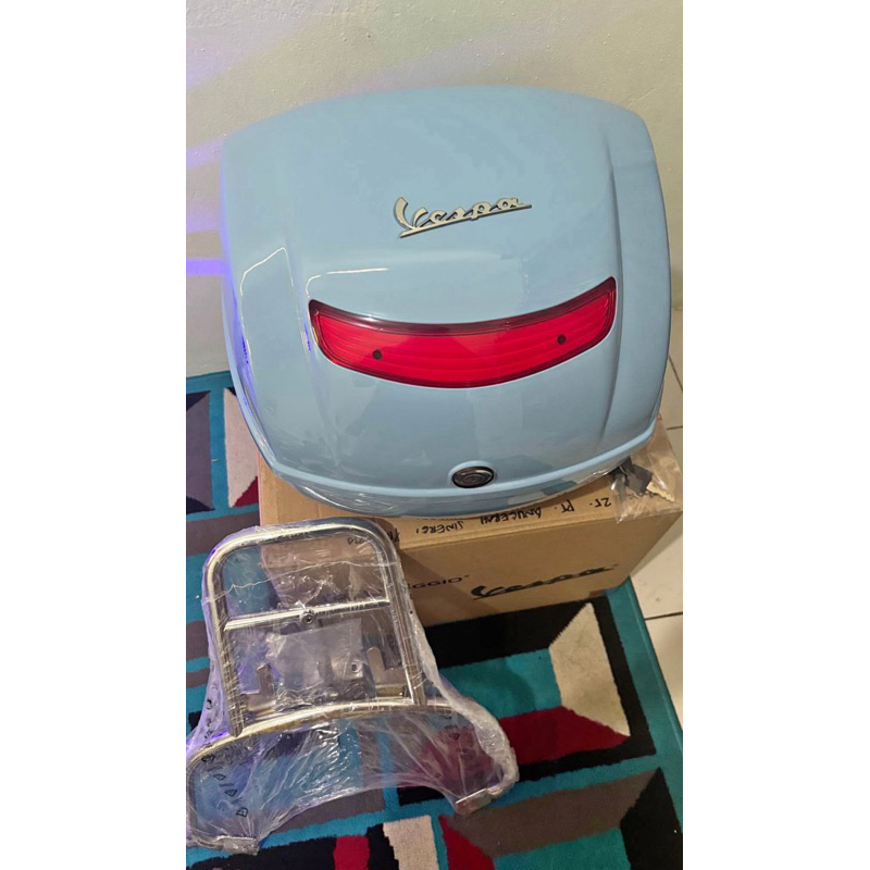 top Box Vespa Lx