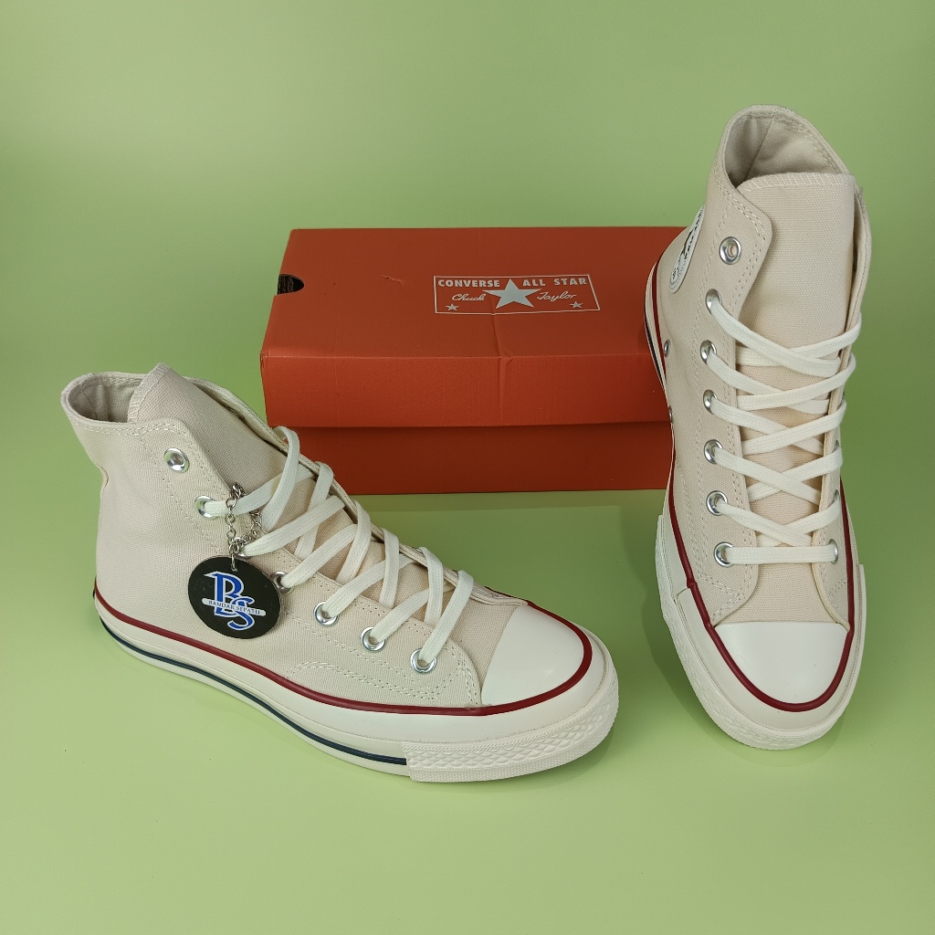 Sepatu 70s HI Parchment SKU '162053C'