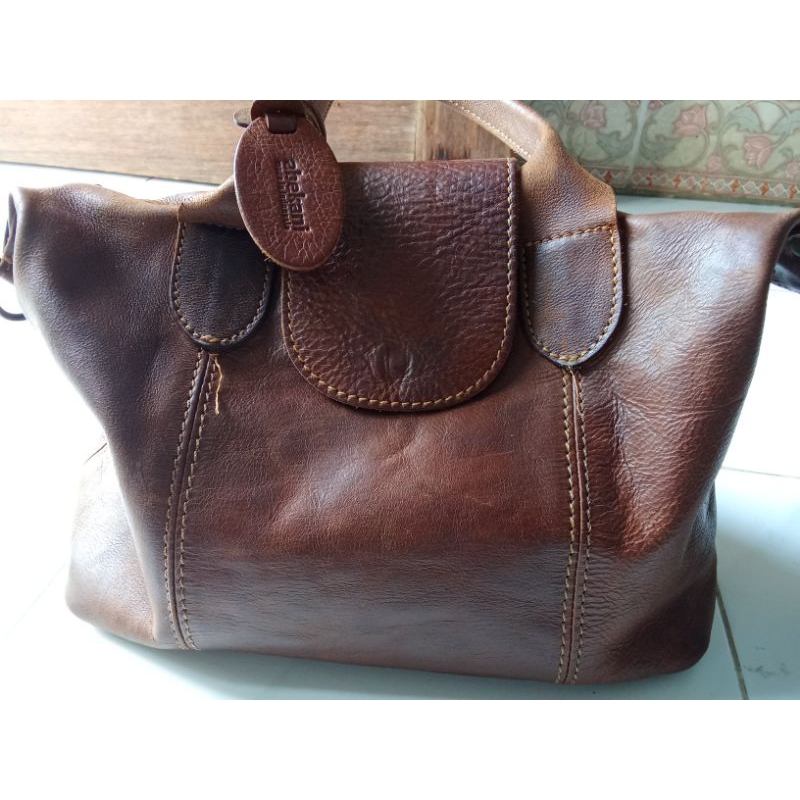 Tas Abekani Cbag flap SMALL(S) Tas Kulit (preloved)