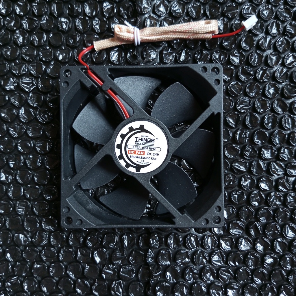 kipas anel fan dc 24v 9cm  0.25a 4000rpm things