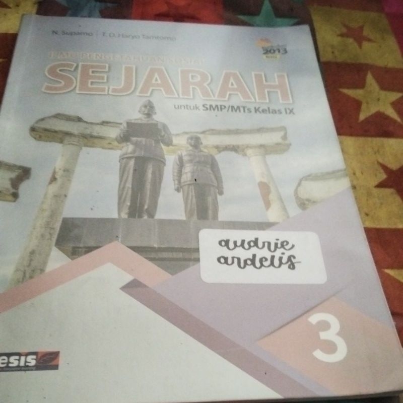 Buku IPS sejarah 3 SMP revisi esis