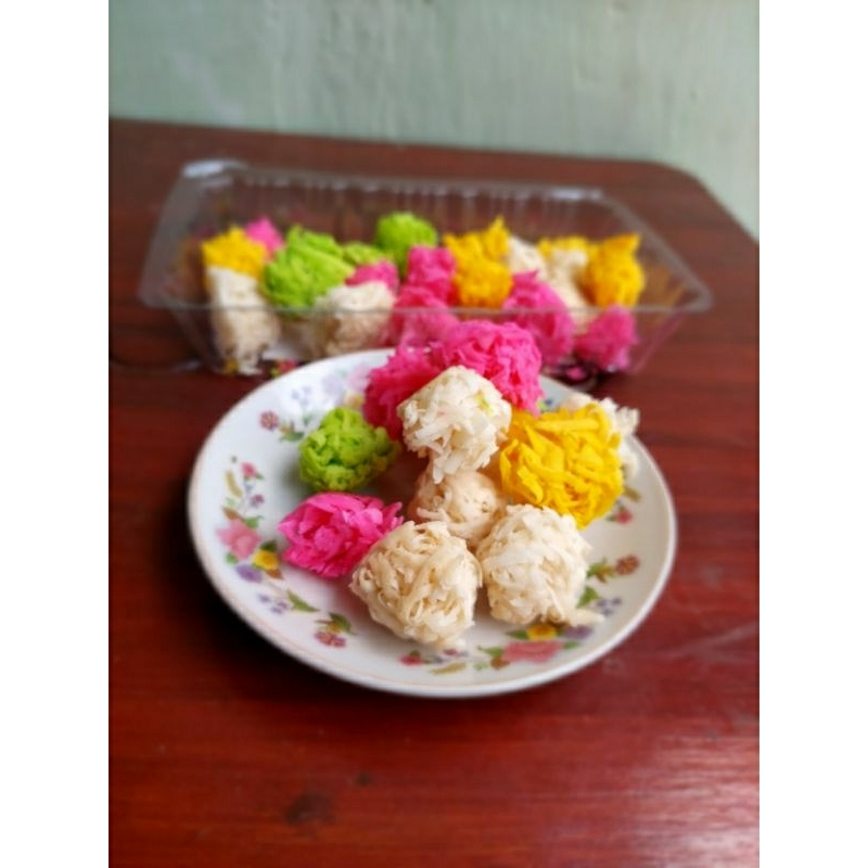 

Kembang gula manisan kelapa gula Oleh-Oleh khas kediri kembang gulo