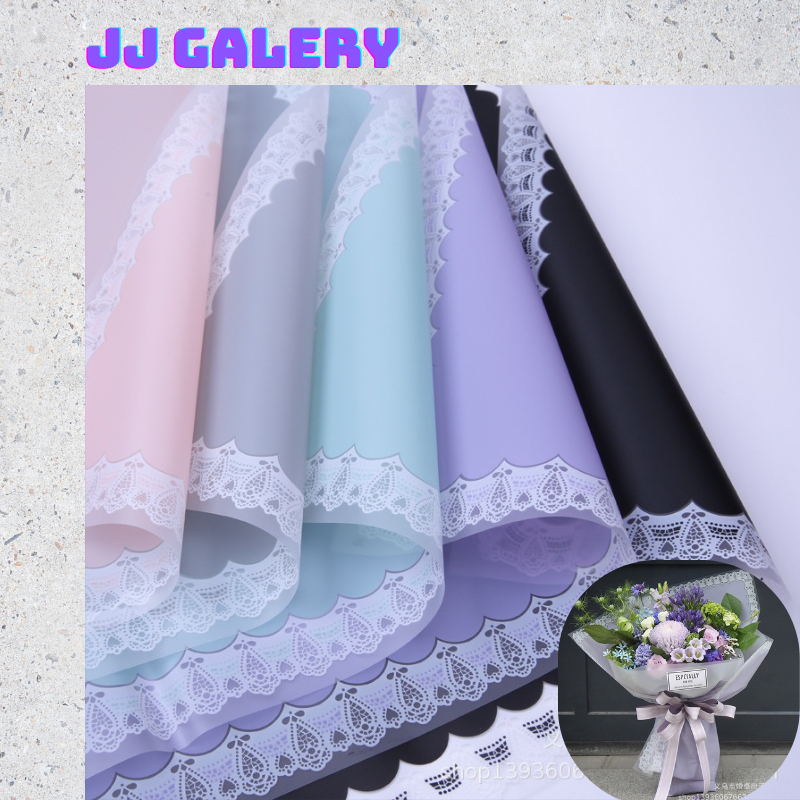 

Isi 20 LEMBAR Flower Wrapping Paper Motif Renda Lace Border Cellophane Kertas Bunga Buket KB018
