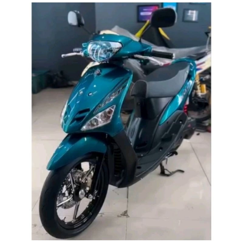 CAT HIJAU METALIK CAT GREEN MET PU 1KG