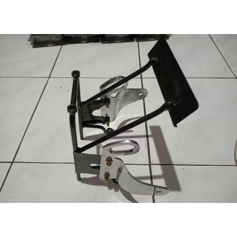 DUDUKAN Bracket LAMPU NINJA PNP HONDA TIGER MEGAPRO MP Bracket TRALIS LAMPU NINJA POWDER COATING HIT