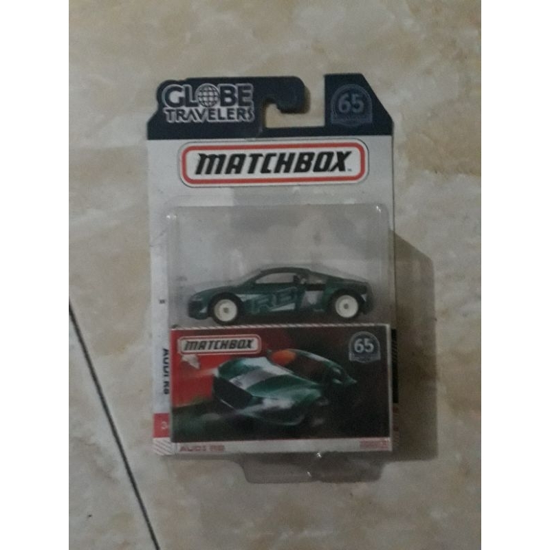 matchbox audi r8 hijau around the globe