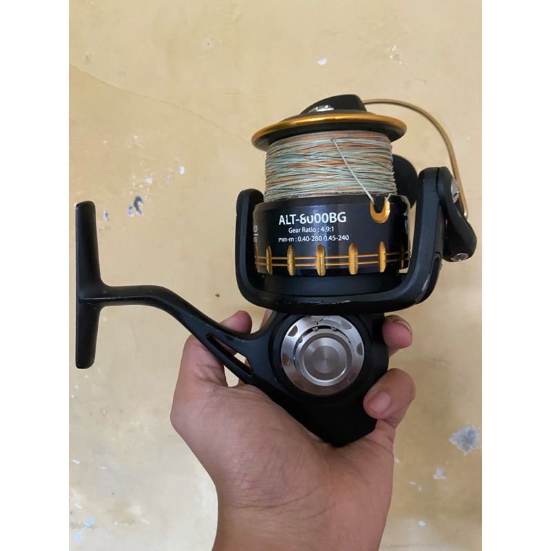 Reel Pancing Pioneer Altitude Black Gold 8000 Second Kondisi Bagus