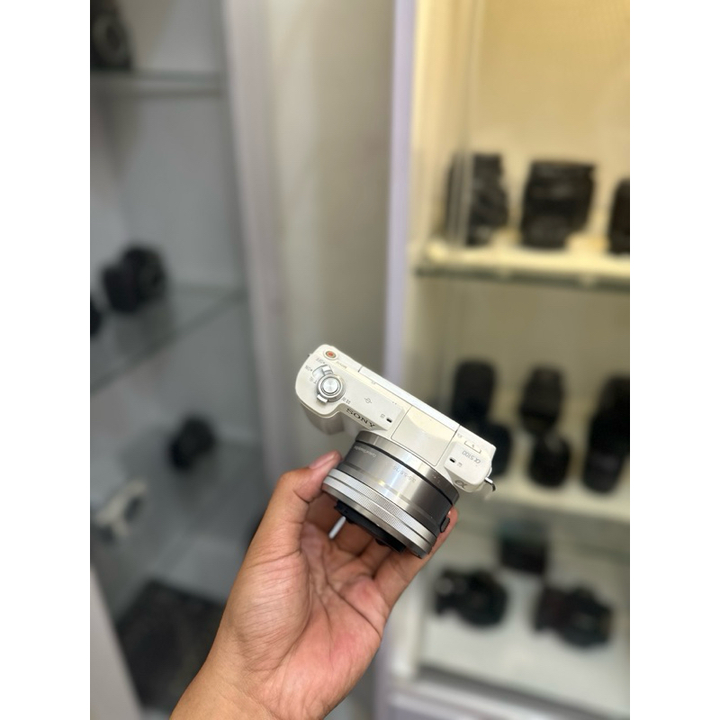 Sony A5100 Lensa 16-50