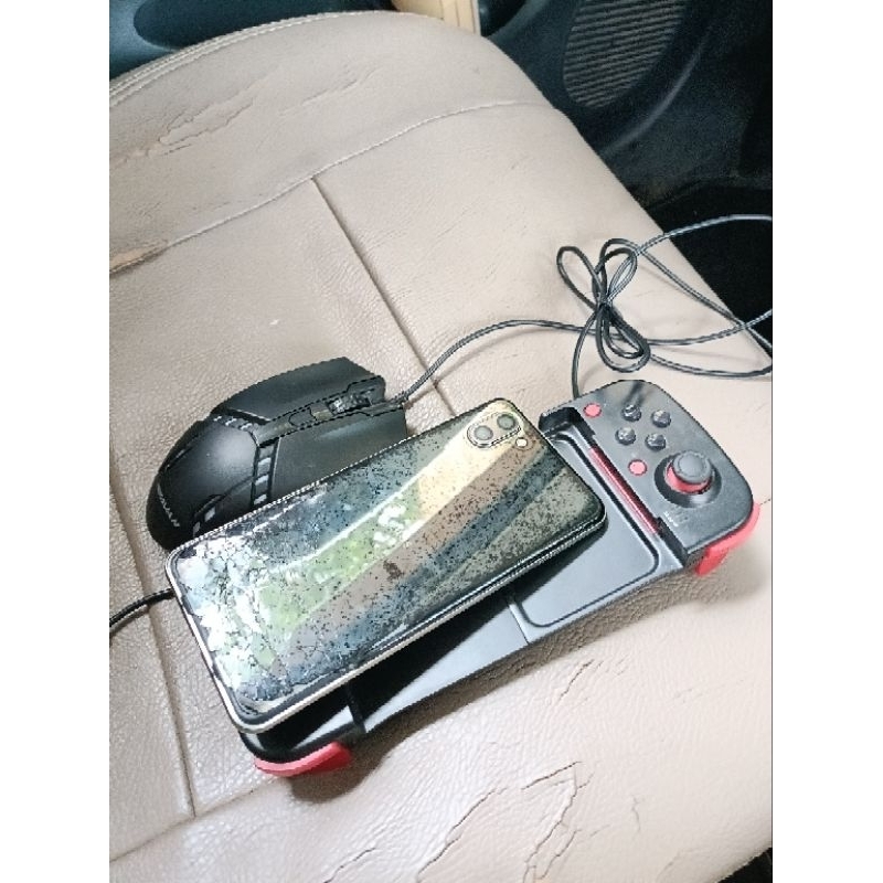 Sharp Aquos R3 minus