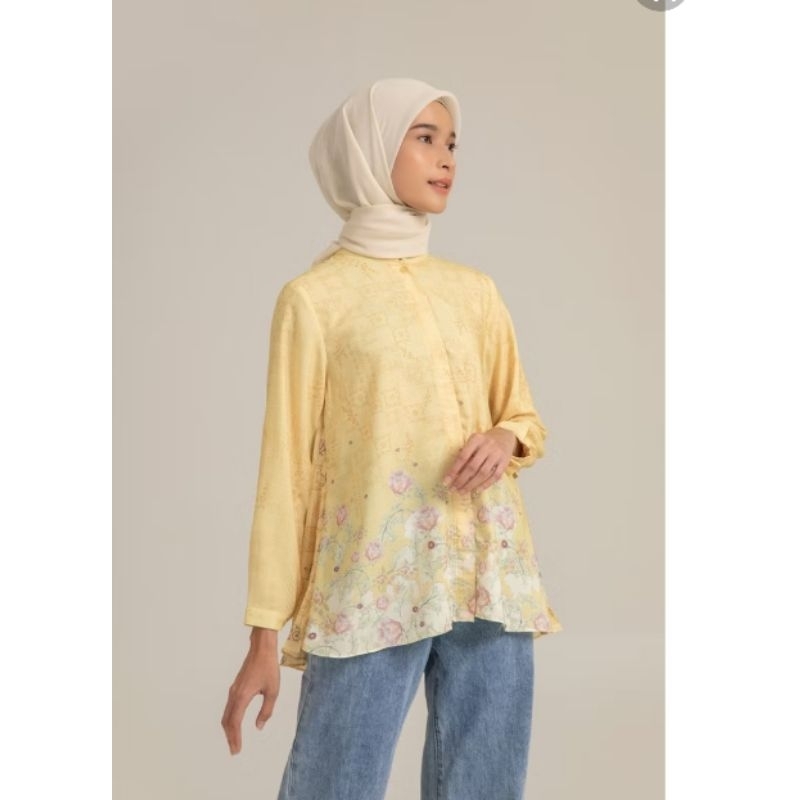 Lica top Ria miranda