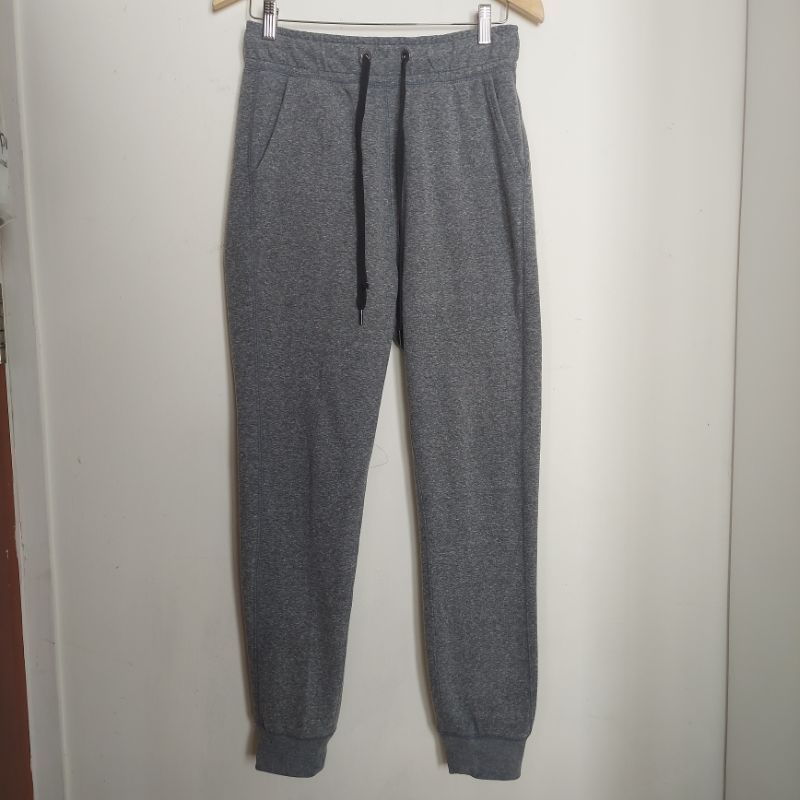 celana olahraga AEROPOSTALE