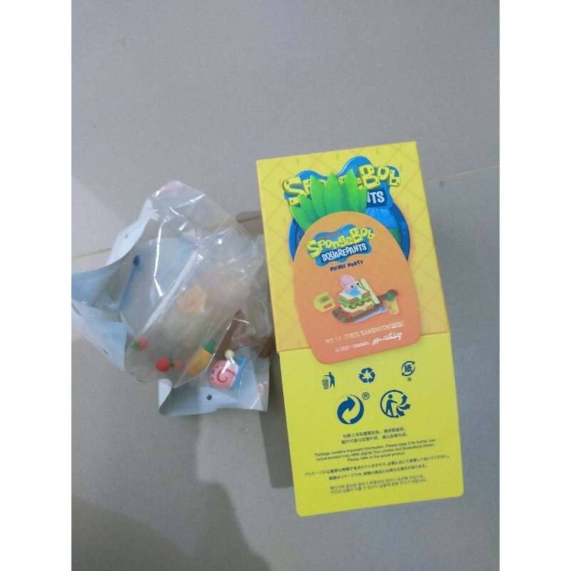 Secret Pop mart spongebob picnic party secret