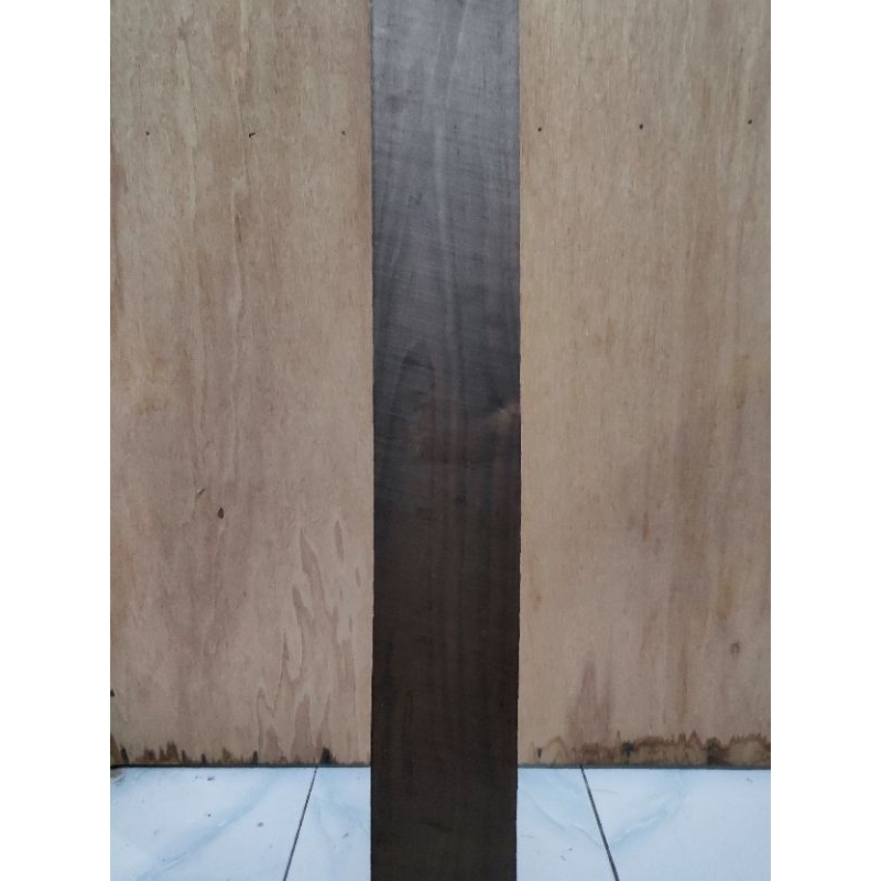 roasted maple neck bass