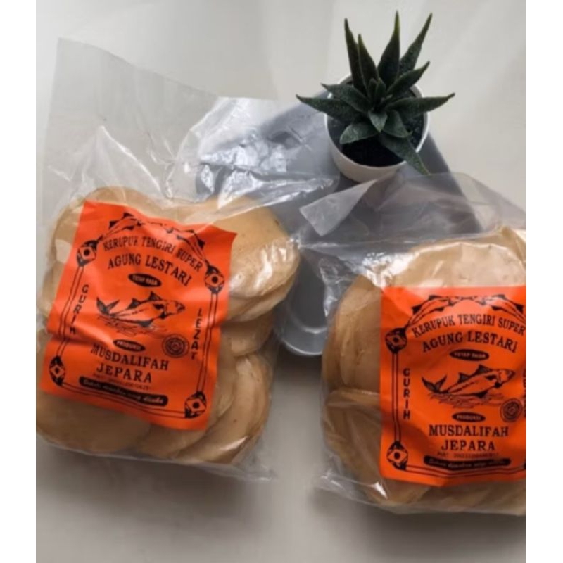 

kerupuk tengiri mbak Musdalifah