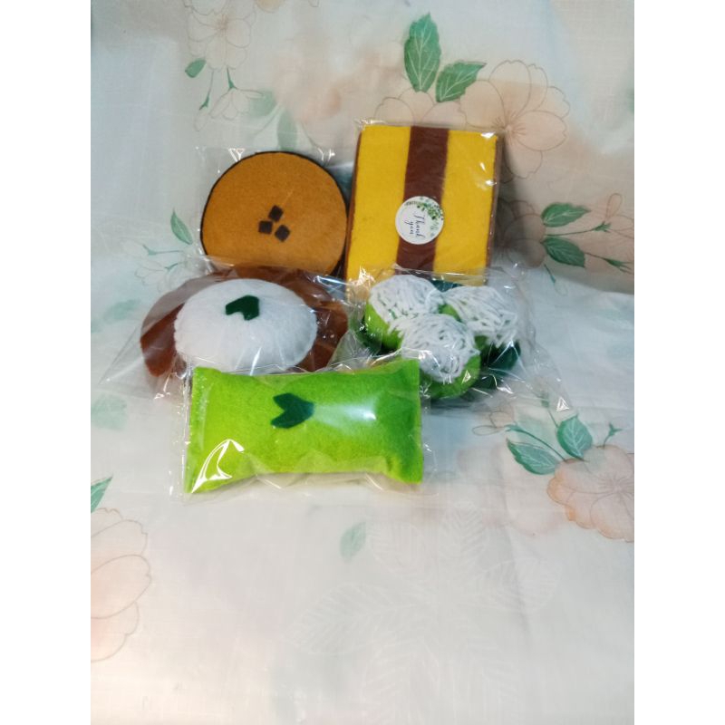 mainan edukasi jajanan pasar (flanel)