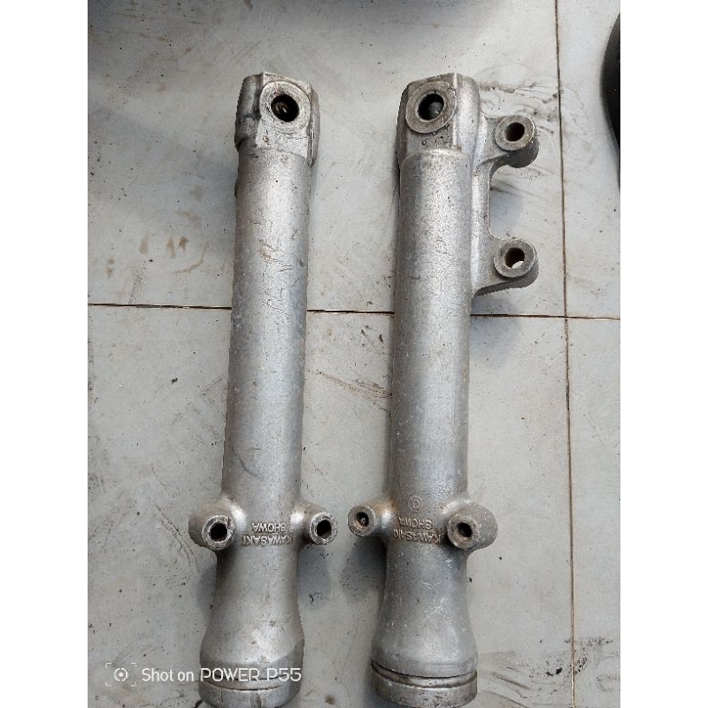 Tabung Shok depan Kawasaki Binter merzy Kz200 original kanan kiri utuh cakep diamater as 33 buat nin