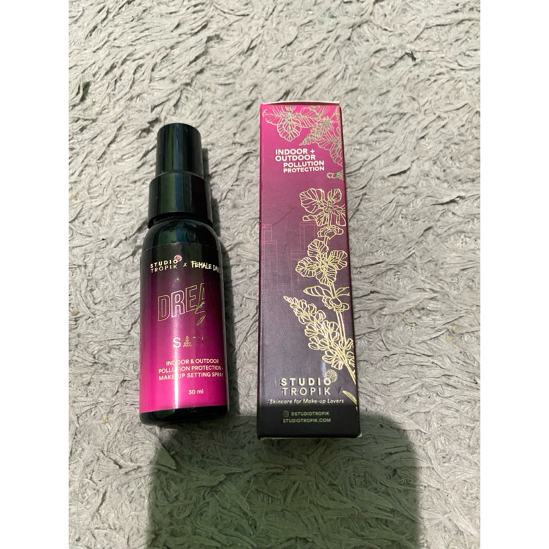 PRELOVED Setting Spray Studio Tropik