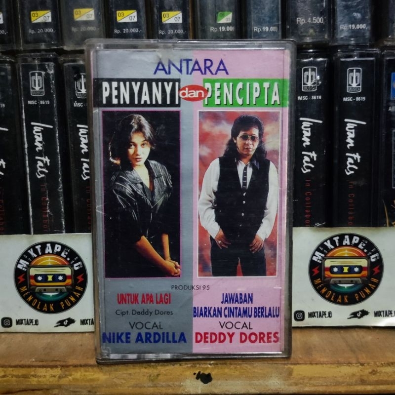 Kaset Pita - Antara Penyanyi Dan Pencipta - Nike Ardilla - Deddy Dores - Radio Tape - Kaset - Radio 