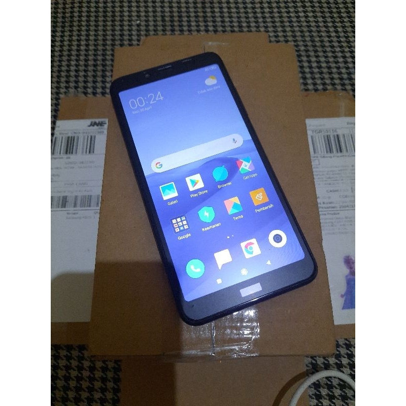 Xiaomi Redmi 6A 2/16 second bekas pakai - Resmi TAM