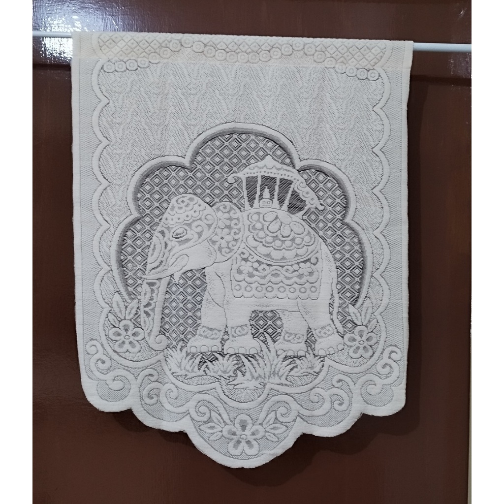 kain tirai pembatas ruang motif gajah thailand