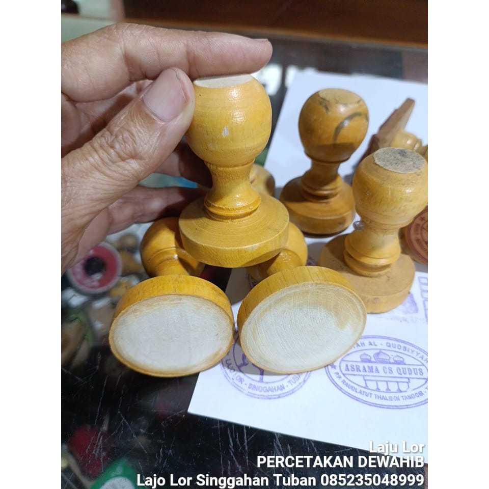STEMPEL KARET RUNAFLEK Gagang Kayu Bulat, Oval & Kotak