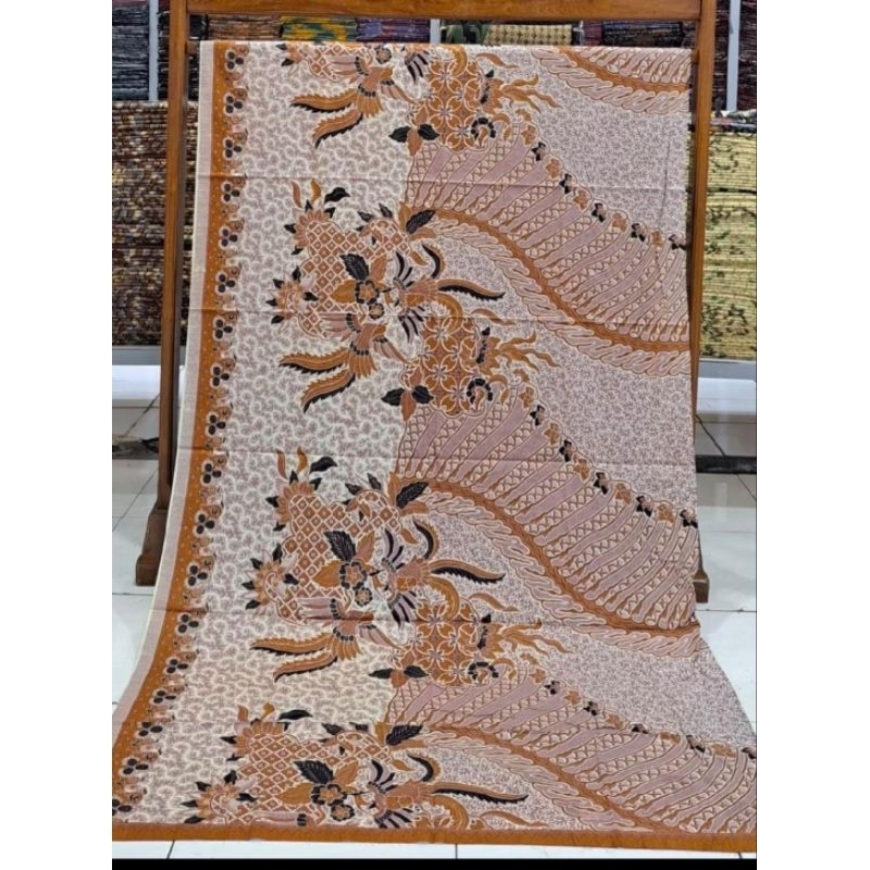 Kain batik solo alusan merak pastel coklat
