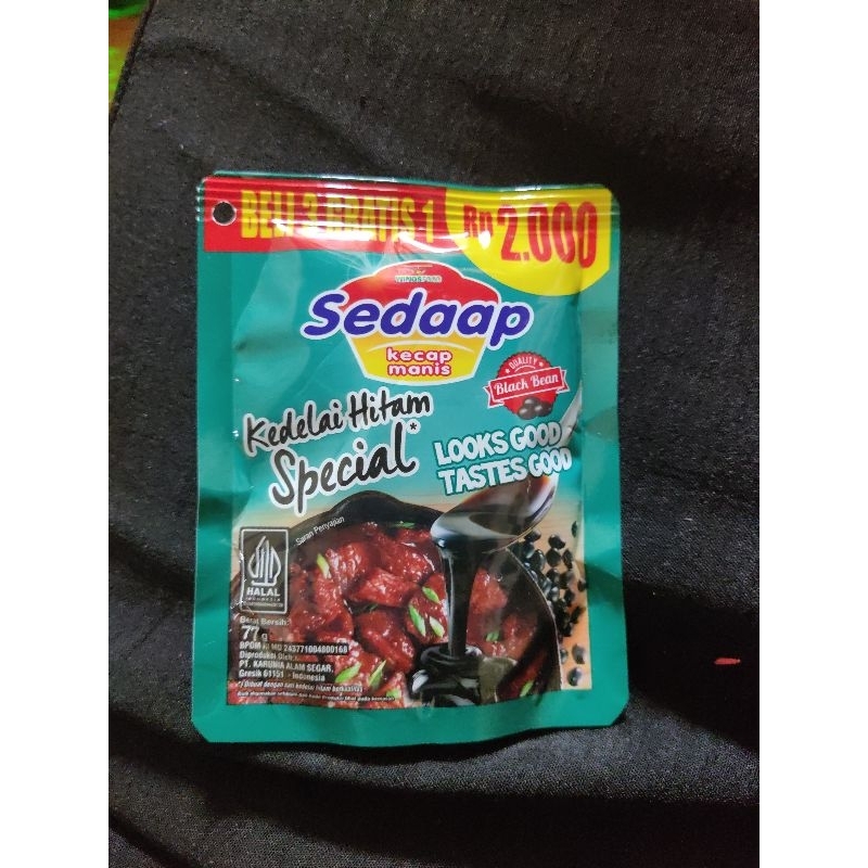 

Kecap Sedap Kecap Manis Kedelai Hitam Special 77gr 1 dus isi 48pcs