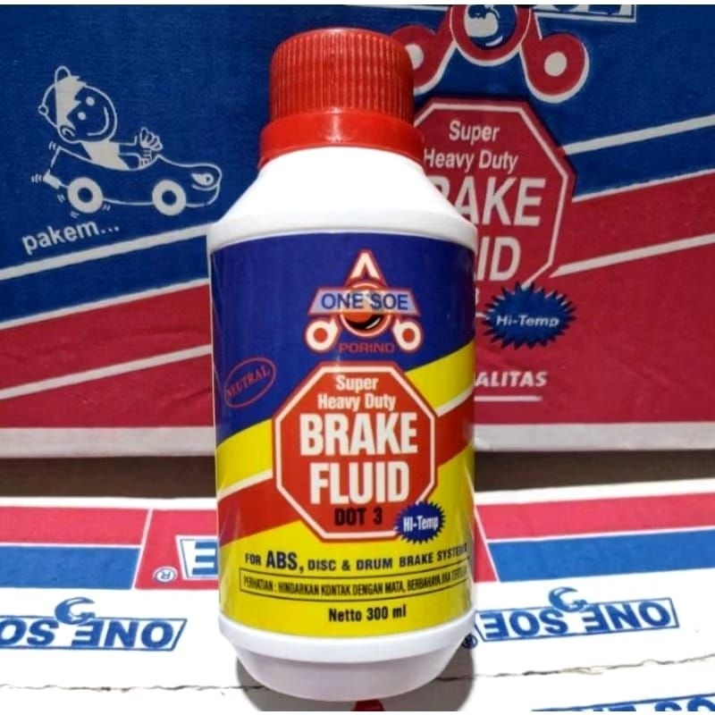 MINYAK REM MINYAK KOPLING OLI REM OLI KOPLING DOT 3 300ML MOTOR MOBIL