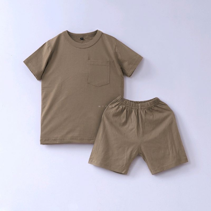 SETELAN KAOS ANAK BAHAN KATUN POLOS OneSet BAJU DAN CELANA PENDEK LAKI-LAKI DAN PEREMPUAN